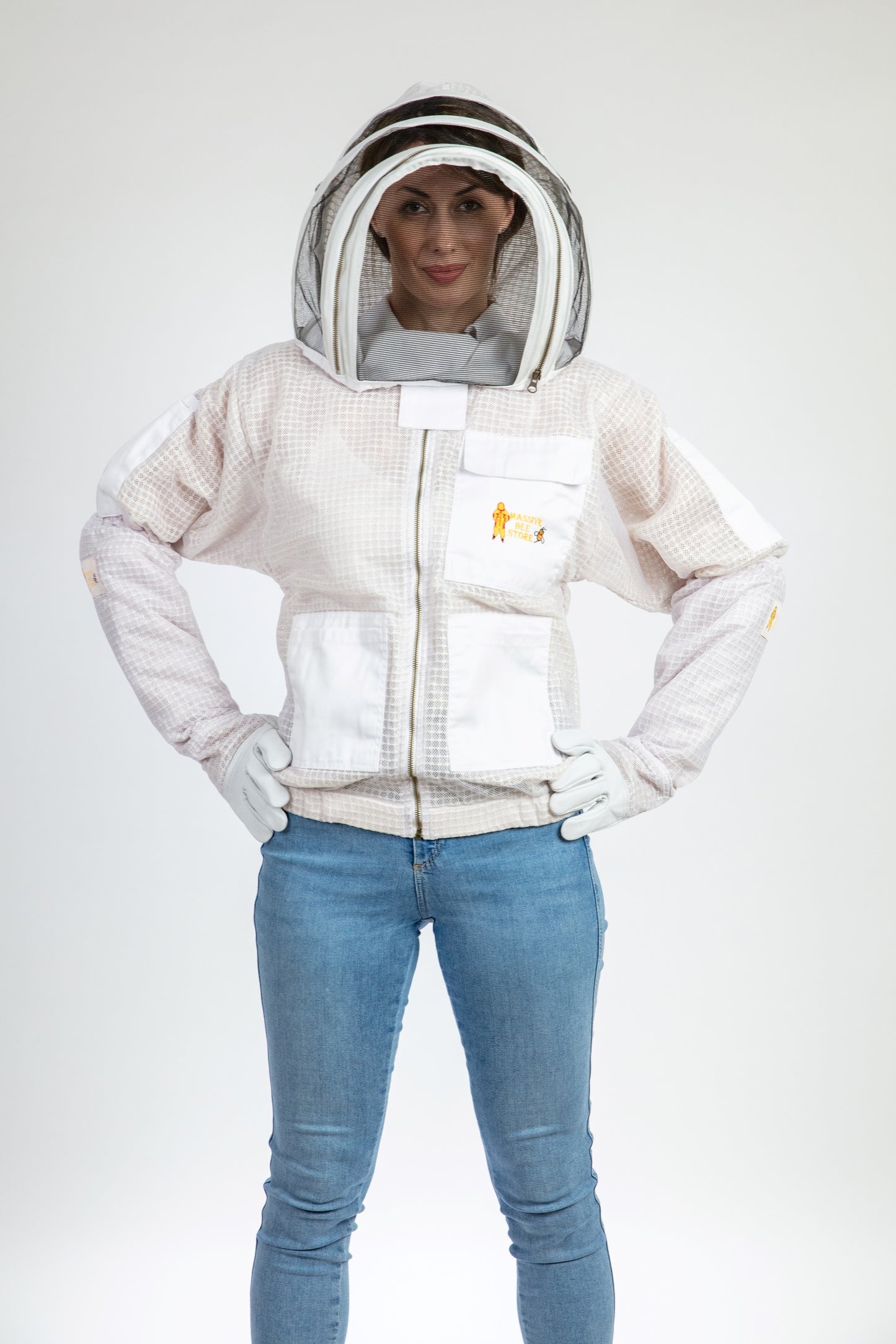 White Beekeeping Ventilated Jacket with Fencing Veil