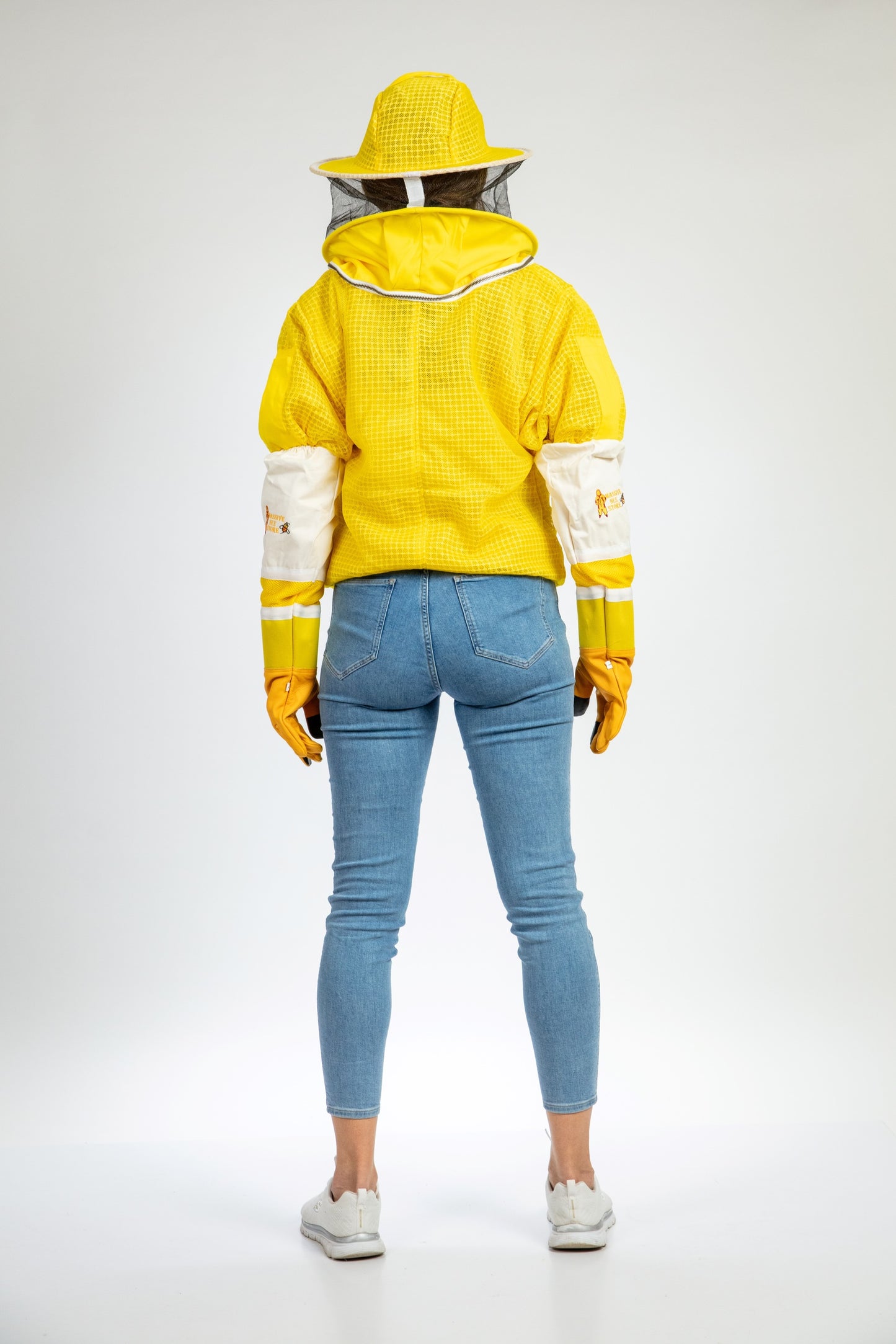 Yellow Beekeeping Ventilated Jacket with Round Veil