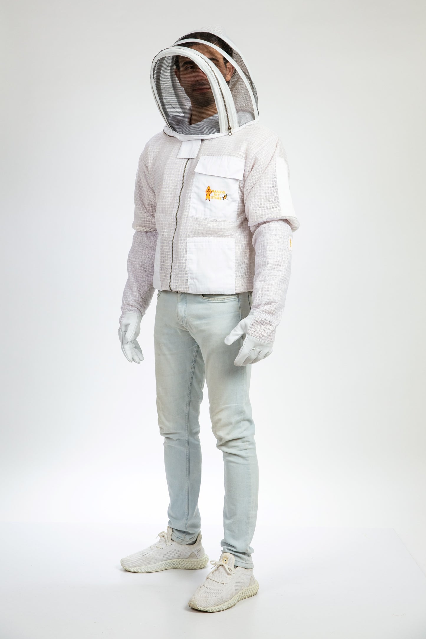 White Beekeeping Ventilated Jacket with Fencing Veil
