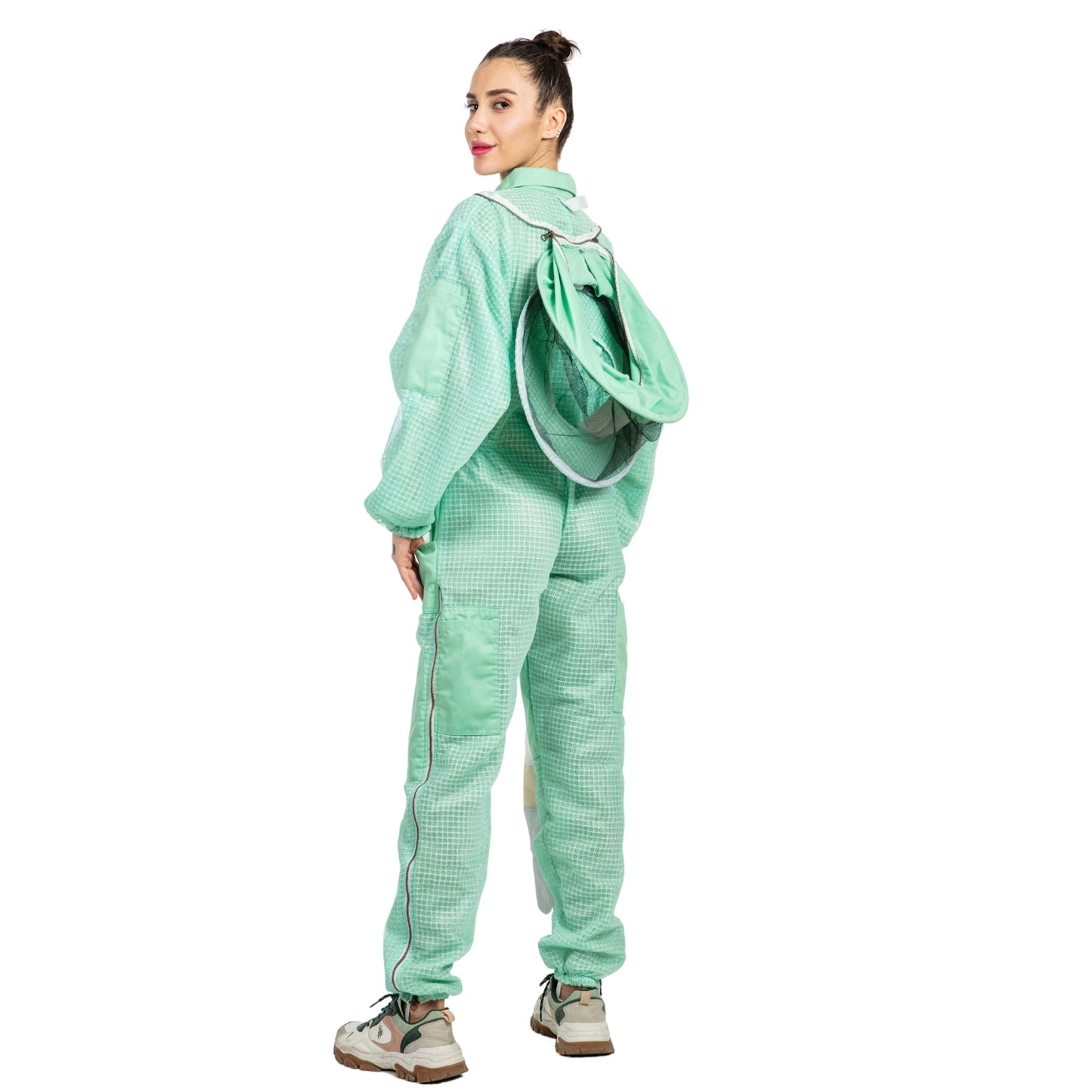 Aqua Beekeeping Ventilated Suit with Round Veil